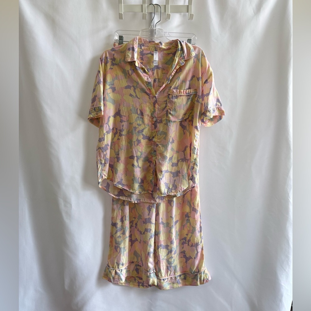 stars above Pastel Camouflage Short Pajama Set - Pink, Yellow, Lavender